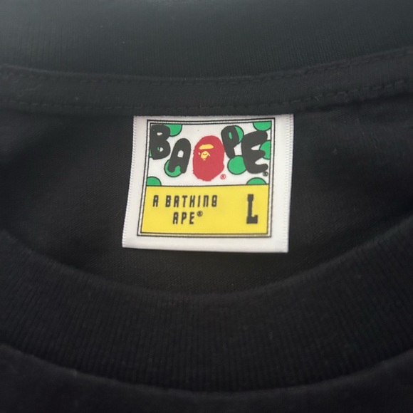 Bathing Ape - Men’s T- Shirt - Picture 2 of 3